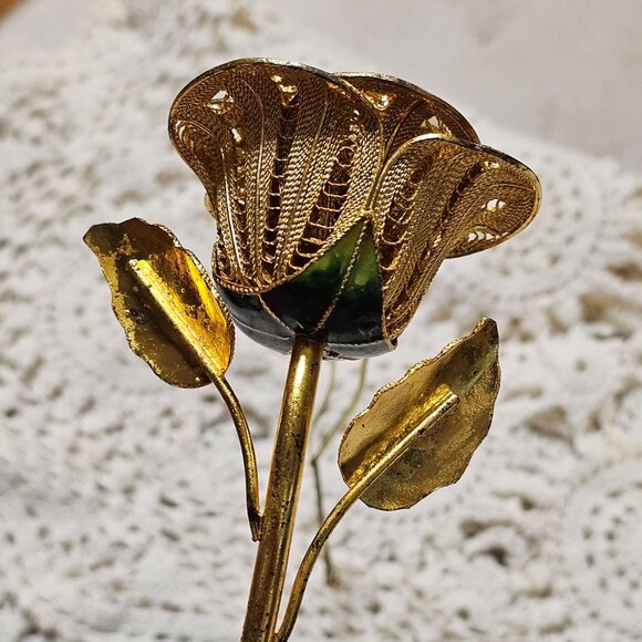 Vtg Gold Tone Filigree Rose Cloisonné Leaf 3D Rose Ornament - Picture 9 of 16